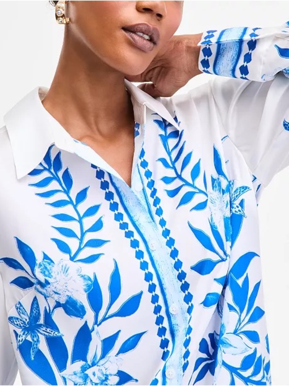 White & Blue Floral Print Long-Sleeve Button Shirt . INC XL - Picture 3 of 9